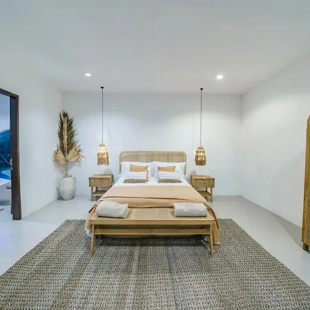 Villa Moorea : Tropical Vibes - 3 Min From Beach Canggu  Exterior photo