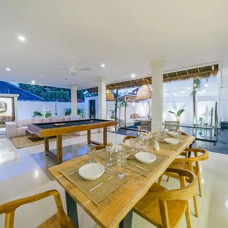 Villa Moorea : Tropical Vibes - 3 Min From Beach Canggu  Exterior photo