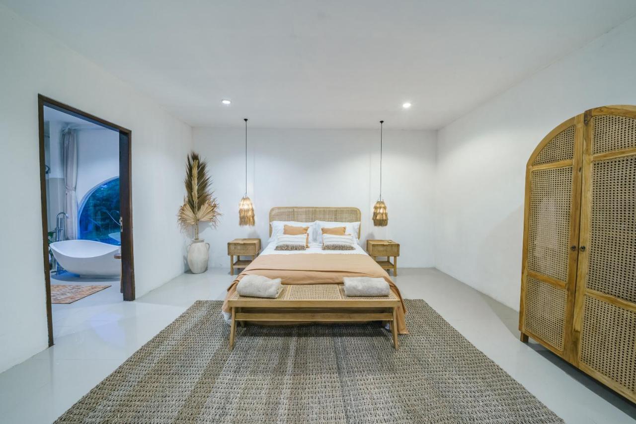 Villa Moorea : Tropical Vibes - 3 Min From Canggu
